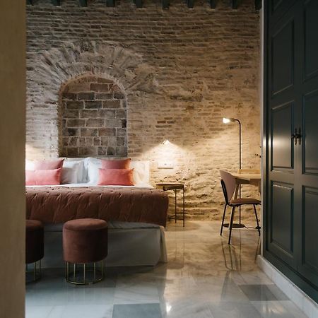 Rocio Suites Apartments Seville Room photo